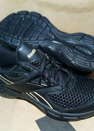 Новые женские кроссовки reebok quest