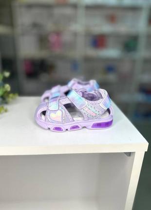 Очень красивые и удобные босоножки для девочек