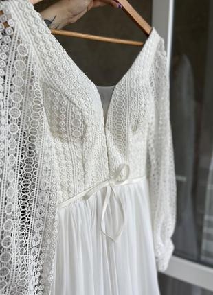 Платье белое