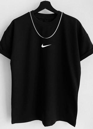 Базова футболка оверсайз nike