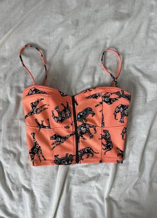 Топ з принтом bershka