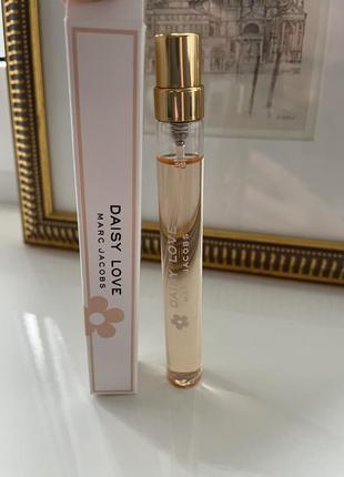 Marc jacobs daisy love туалетна вода міні оригінал 10 мл
