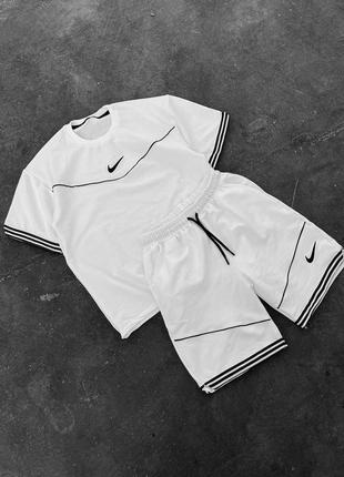 Спортивный летний костюм футболка и шорты nike