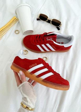 Шикарные женские кроссовки adidas Tiro indoor red white красные