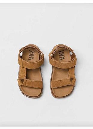 Босоножки zara 23, 27