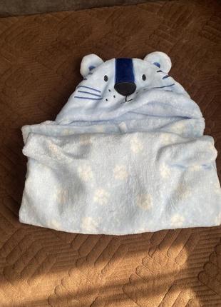 Одно с капишоном