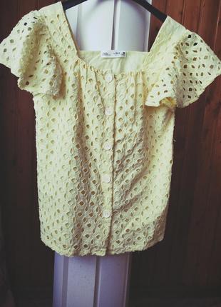 Топ. блуза