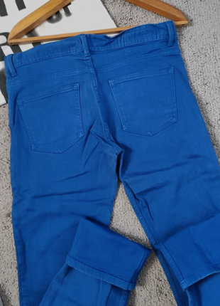 Яркие прямые джинсы3 фото