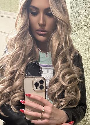 Парик на сетке, волнистый блонд, термоволосы