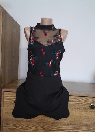 Комбінезон з шортами