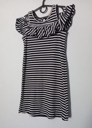 Сукня плаття