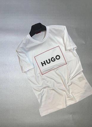 Летняя белая футболка с коротким рукавом hugo boss