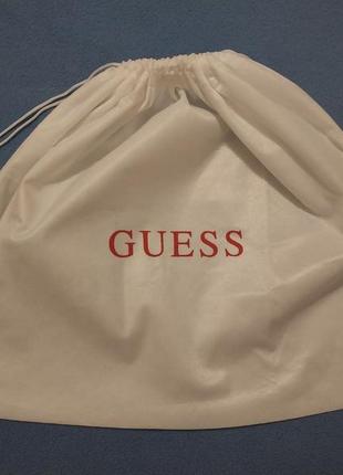 Брендовый пыльник guess