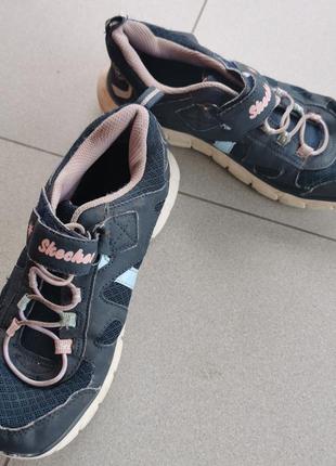 Кросівки дитячі