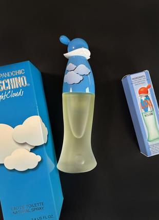 Moschino cheap and chic light clouds