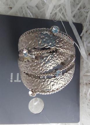 Серебристое вечернее колечко 5