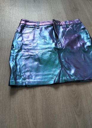 Голограммные шорты 2