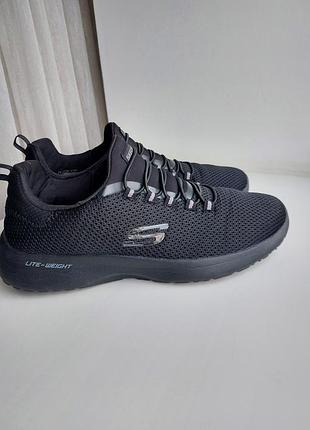 Skechers