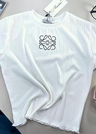 Топ - укороченная футболка с вышивкой ♥️ еластична