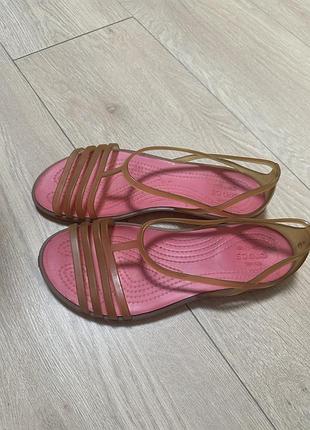 Crocs босоніжки 36/37 розмір