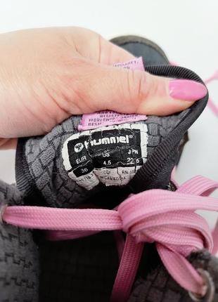 Женские джинсовые с розовыми вставками кеды от бренда hummel5 фото