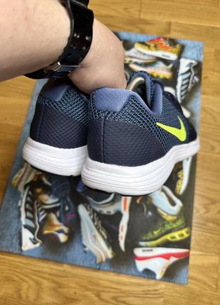 Кроссовки для бега soccer nike emergent 33 фото