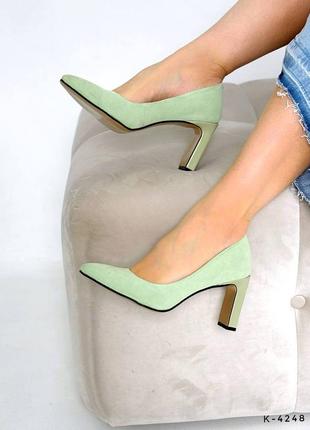 Туфлі класичні з натуральної замши 42482 фото