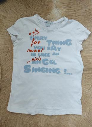 Гарнесенька футболка для дівчинки