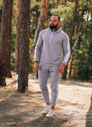 Темно сірий спортивний костюм чоловічий з лампасами