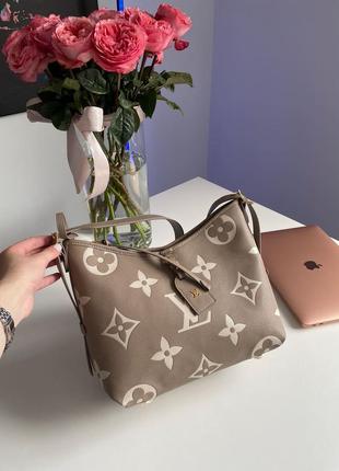 Сумка у стилі louis vuitton carryall pm bicolor monogram empreinte leather beige