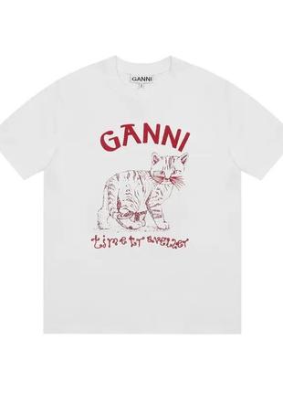 Футболка ganni з вишитим червоним котиком