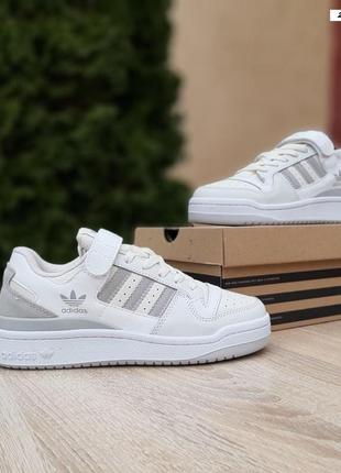 Жіночі шкіряні кросівки adidas forum 84 low white grey адідас форум низькі