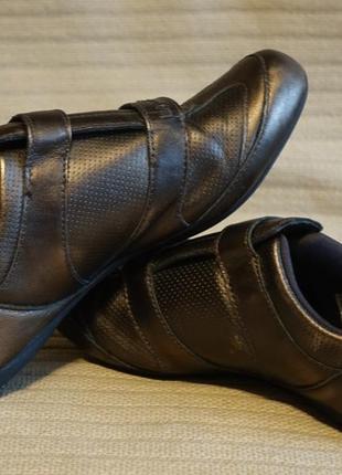 Мягкие кожаные кроссовки бронзового цвета lacoste sport франция. 37 р. ( 23,7 см.)