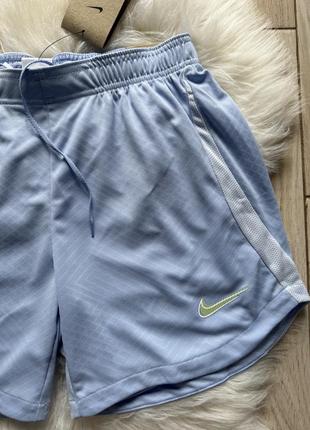 Шорты nike, женские шорты nike2 фото
