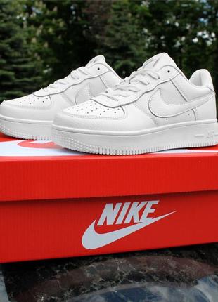 Кроссовки nike air force белые