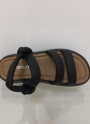 Женские черные модные сандалии на платформе8 фото