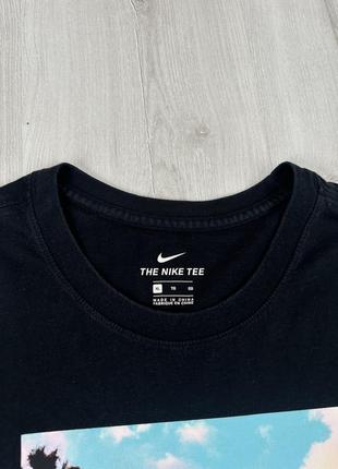 Футболка nike з принтом4 фото