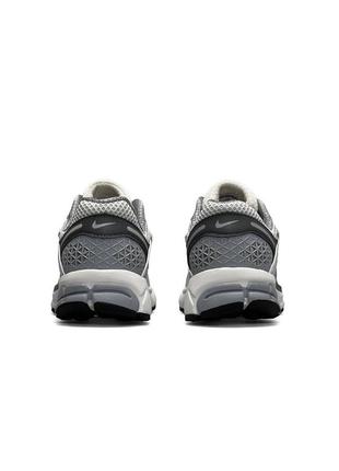 Новинка топові жіночі кросівки nike vomero 5 wmns gray silver2 фото