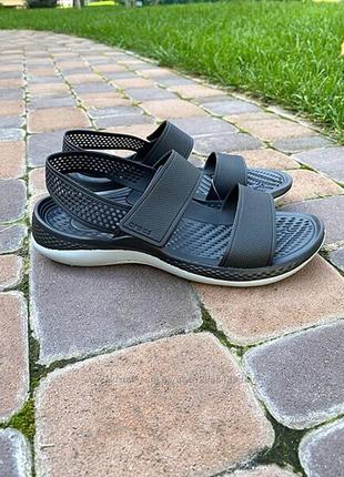 Жіночі сандалі crocs literide 360 sandal women black light.