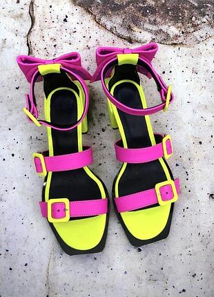 Новинка! неонові босоніжки з регулюванням натуральна шкіра або замш любий колір