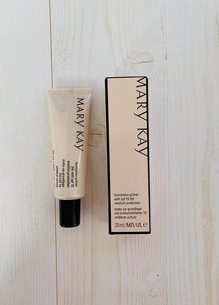 Вирівнювальна основа spf 15 mary kay