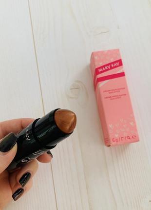 Двойной кремовый хайлайтер-стик бронза и мерцания bronze and shimmer mary kay