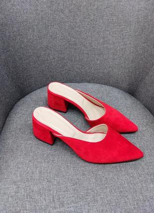 Мюли из итальянской кожи и замши женские на каблуках остроносители