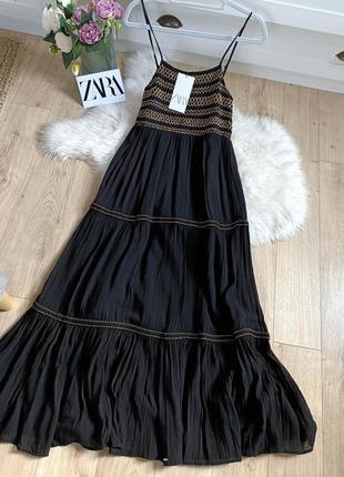 Платье миди с вышивкой от zara, размер xs, s