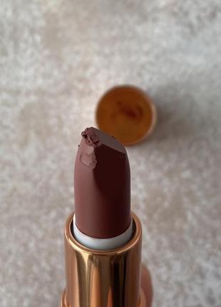 Уценка❗️charlotte tilbury - matte revolution lipstick - матова помада для губ, 1.1 g3 фото