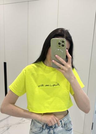 Футболка prettylittlething