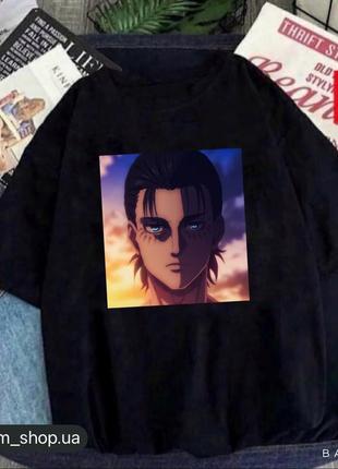 Футболка с принтом атака титанов эрен єгер