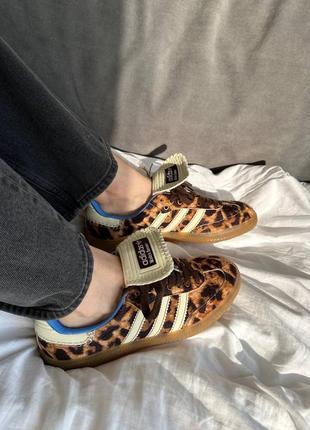 Жіночі кросівки adidas samba wales bonner leopard