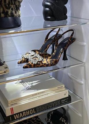 Леопардовые туфли zara