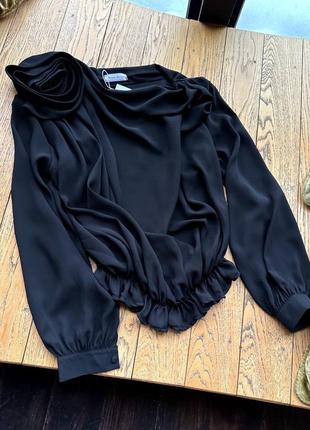 Блузка в стилі magda butrym